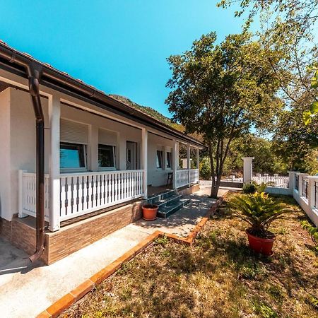 Holiday Home Marija Будва Екстериор снимка