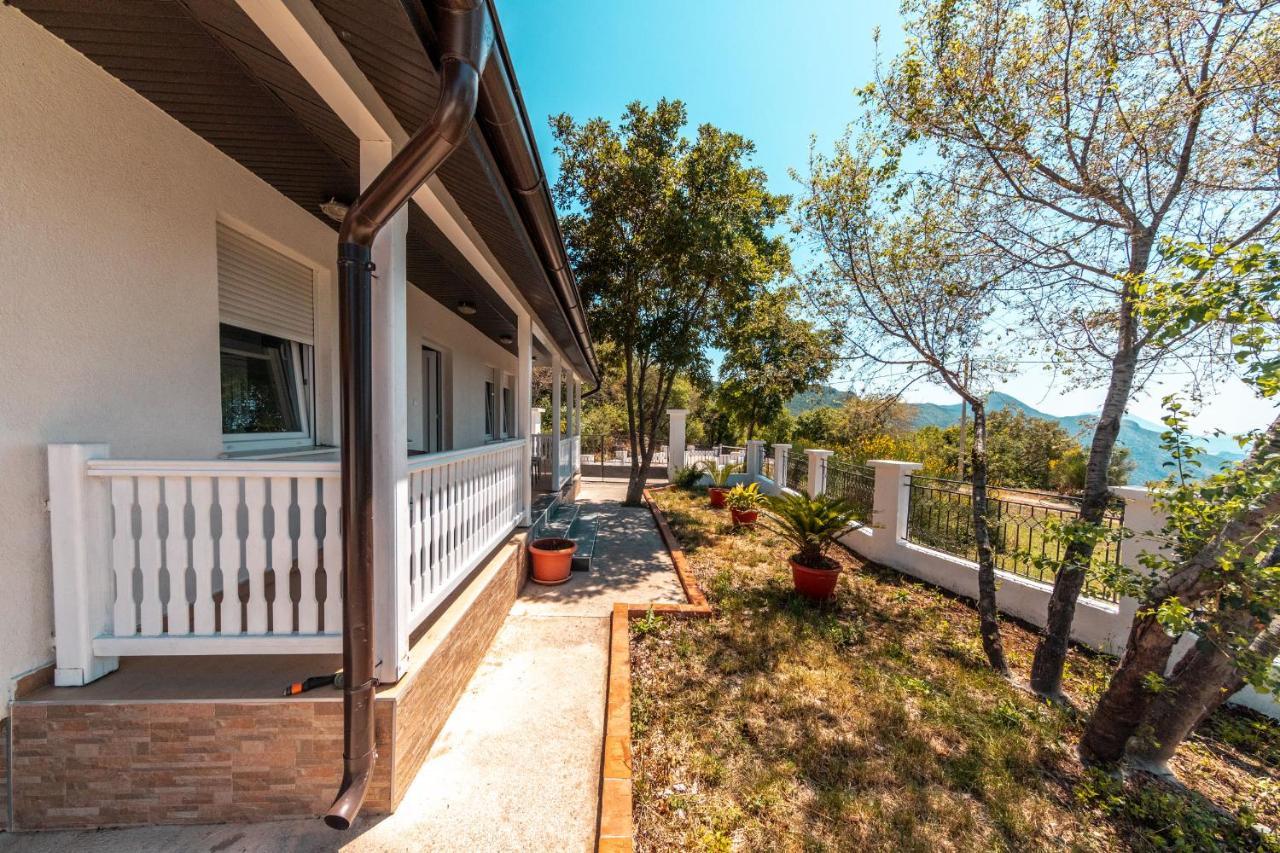 Holiday Home Marija Будва Екстериор снимка