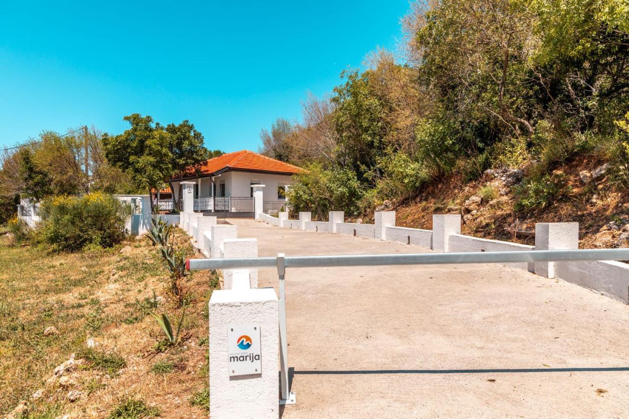 Holiday Home Marija Будва Екстериор снимка
